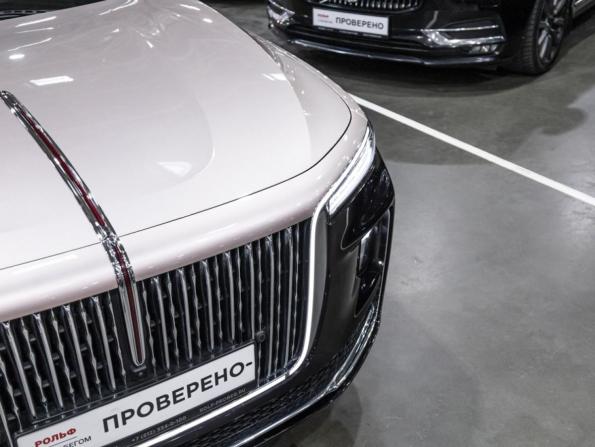 Hongqi H9 I с пробегом 2023 года, цена 4 169 700 рублей, 28040 км, седан, Автокод Объявления