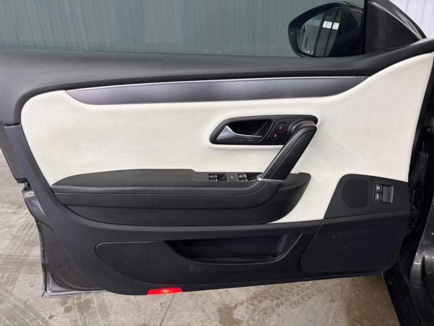 Volkswagen Passat CC I Рестайлинг Краснодар  - изображение 16