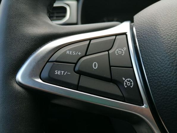 Renault Arkana I с пробегом 2020 года, цена 1 780 000 рублей, 42234 км, внедорожник, Автокод Объявления