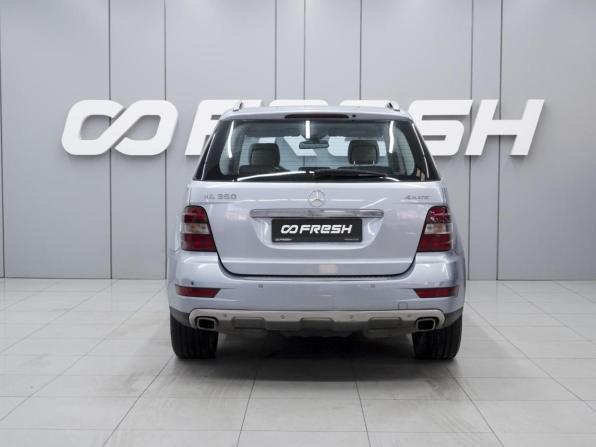 Mercedes-Benz M-Класс II (W164) Рестайлинг с пробегом 2008 года, цена 1 699 000 рублей, 92380 км, внедорожник, Автокод Объявления