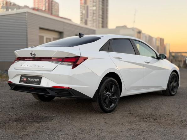 Hyundai Elantra VII (CN7) с пробегом 2021 года, цена 1 845 000 рублей, 58000 км, седан, Автокод Объявления