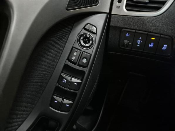 Hyundai Elantra V (MD) с пробегом 2012 года, цена 970 000 рублей, 208518 км, седан, Автокод Объявления