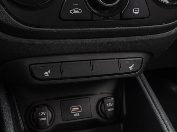 Hyundai Solaris II с пробегом 2020 года, цена 1 550 000 рублей, 101246 км, седан, Автокод Объявления