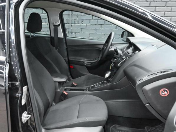 Ford Focus III Рестайлинг с пробегом 2016 года, цена 1 170 000 рублей, 71206 км, седан, Автокод Объявления