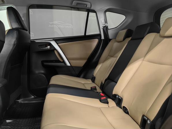 Toyota RAV4 IV (XA40) Рестайлинг с пробегом 2016 года, цена 2 500 000 рублей, 129362 км, внедорожник, Автокод Объявления