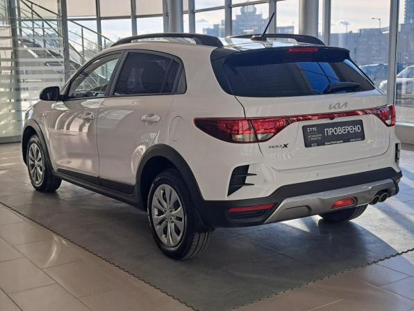 Kia Rio IV Рестайлинг с пробегом 2022 года, цена 2 030 000 рублей, 41913 км, хэтчбек, Автокод Объявления