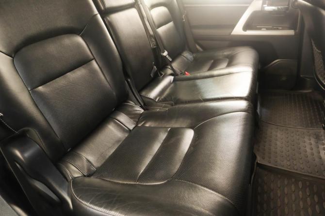 Toyota Land Cruiser 200 Series Рестайлинг 1 с пробегом 2012 года, цена 3 749 000 рублей, 199000 км, внедорожник, Автокод Объявления