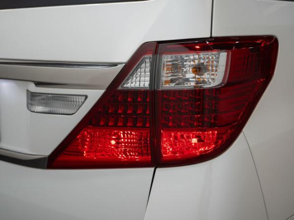 Toyota Alphard II с пробегом 2012 года, цена 3 425 000 рублей, 125000 км, минивэн, Автокод Объявления