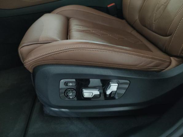 BMW X5 IV (G05/G18) Рестайлинг с пробегом 2023 года, цена 13 199 000 рублей, 12724 км, внедорожник, Автокод Объявления