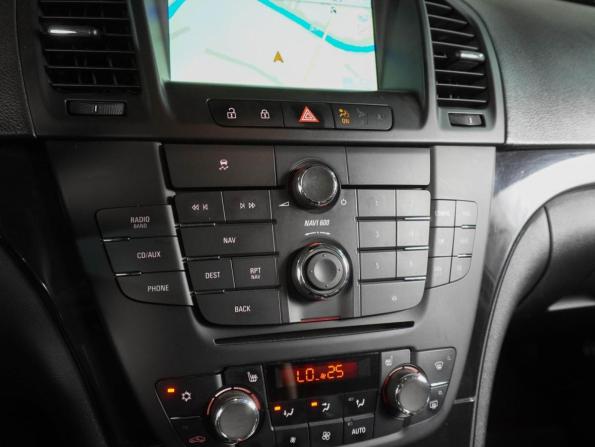 Opel Insignia I с пробегом 2012 года, цена 999 000 рублей, 250434 км, универсал, Автокод Объявления