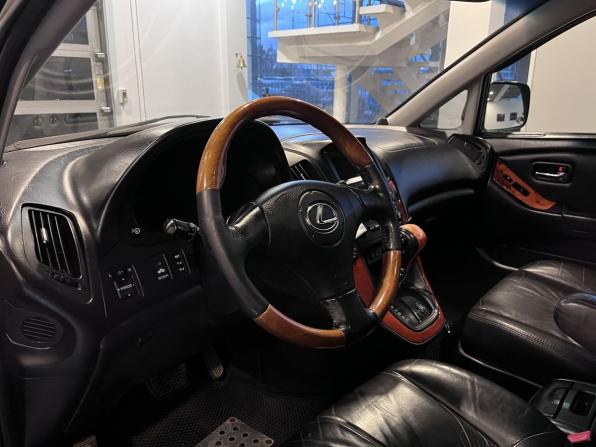 Lexus RX I с пробегом 2001 года, цена 610 000 рублей, 283638 км, внедорожник, Автокод Объявления