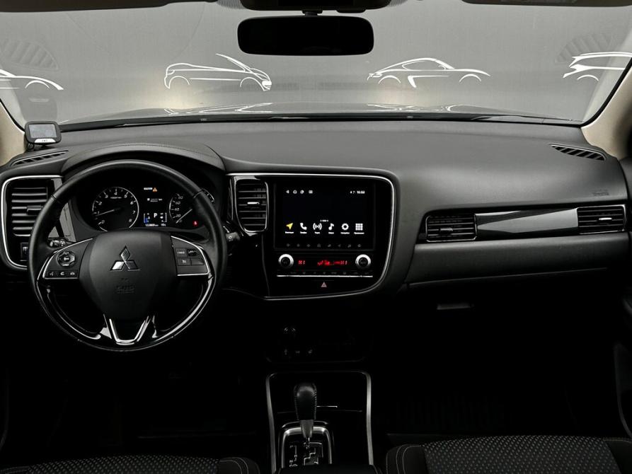 Mitsubishi Outlander III Рестайлинг 3 Санкт-Петербург  - изображение 6