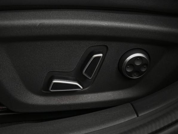 Changan UNI-V I с пробегом 2024 года, цена 2 540 000 рублей, 36940 км, лифтбек, Автокод Объявления