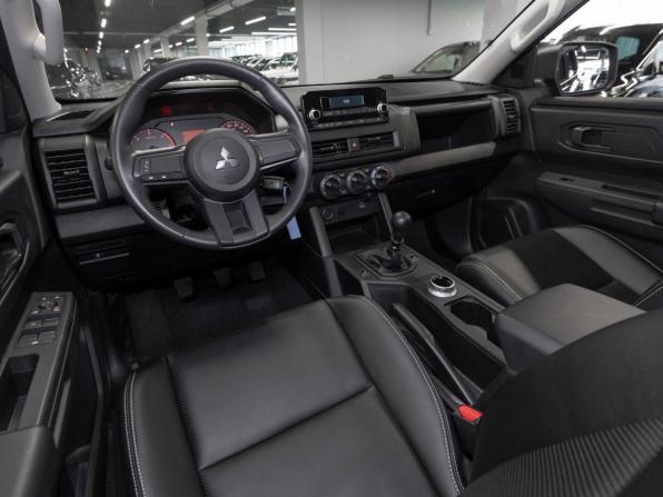 Mitsubishi L200 VI с пробегом 2025 года, цена 4 900 000 рублей, 50 км, пикап, Автокод Объявления