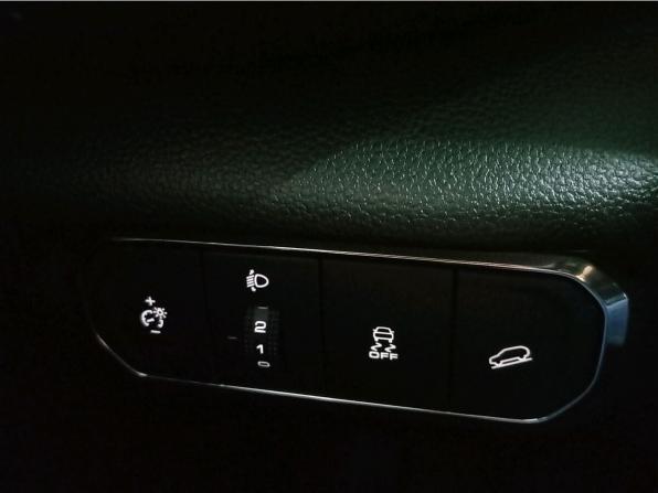 Haval Jolion I Рестайлинг с пробегом 2023 года, цена 1 790 000 рублей, 49800 км, внедорожник, Автокод Объявления