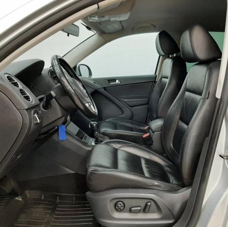 Volkswagen Tiguan I с пробегом 2011 года, цена 910 000 рублей, 272383 км, внедорожник, Автокод Объявления