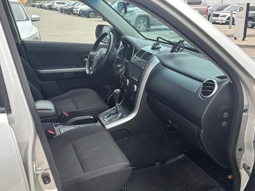 Suzuki Grand Vitara II Рестайлинг Сыктывкар  - изображение 9