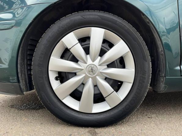 Toyota Avensis II с пробегом 2005 года, цена 675 000 рублей, 209550 км, седан, Автокод Объявления
