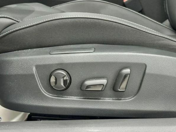 Новый Skoda Superb III Рестайлинг 2025 года, цена 3 049 000 рублей, лифтбек, Автокод Объявления