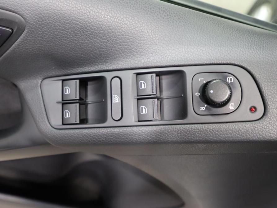 Volkswagen Tiguan I Рестайлинг Санкт-Петербург  - изображение 13