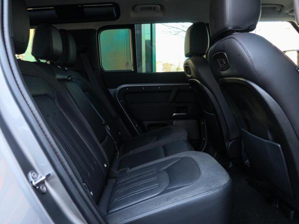 Land Rover Defender II с пробегом 2020 года, цена 4 990 000 рублей, 68735 км, внедорожник, Автокод Объявления