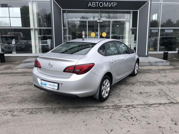 Opel Astra J Рестайлинг с пробегом 2014 года, цена 855 000 рублей, 205920 км, седан, Автокод Объявления