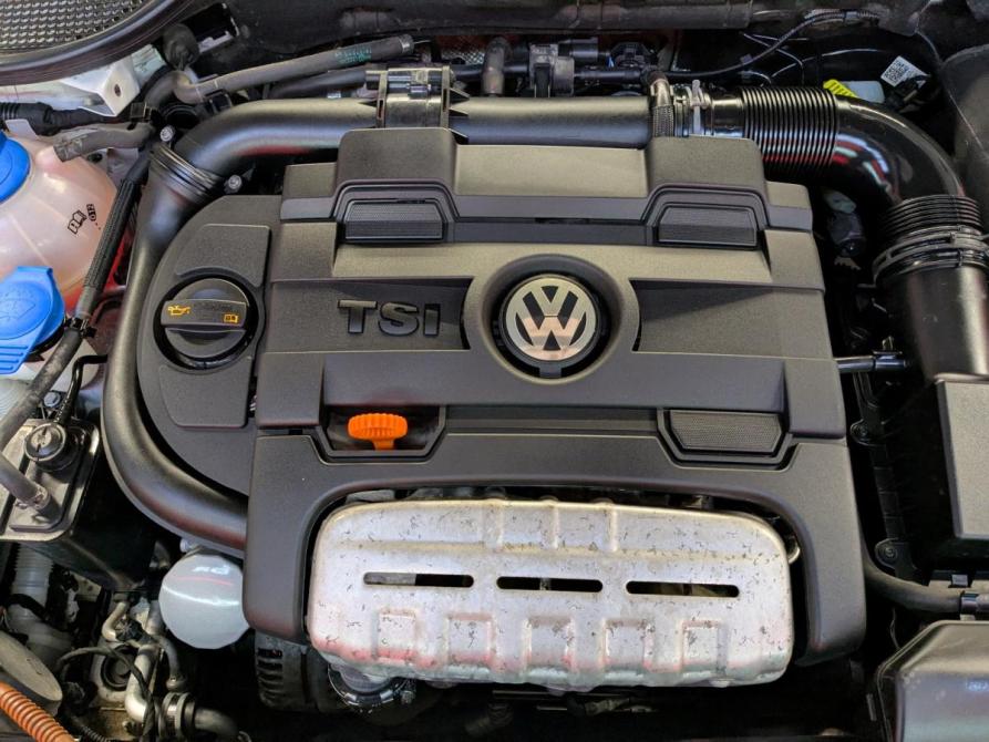 Volkswagen Scirocco III Москва  - изображение 16
