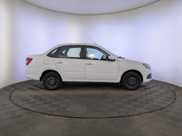 Lada (ВАЗ) Granta I Рестайлинг с пробегом 2024 года, цена 755 000 рублей, 52329 км, седан, Автокод Объявления