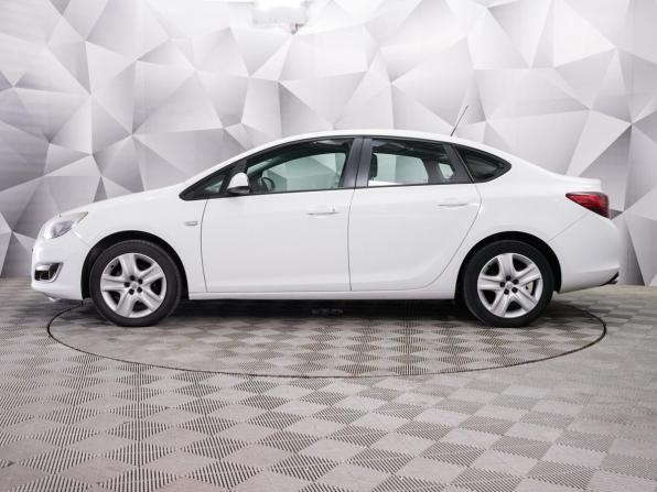 Opel Astra J Рестайлинг с пробегом 2013 года, цена 949 000 рублей, 144600 км, седан, Автокод Объявления