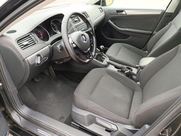 Volkswagen Jetta VI Рестайлинг с пробегом 2015 года, цена 950 000 рублей, 220000 км, седан, Автокод Объявления
