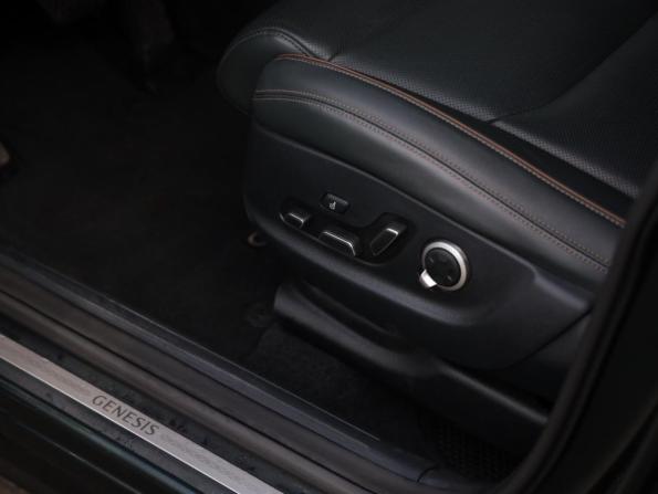 Genesis GV70 I с пробегом 2021 года, цена 4 499 000 рублей, 79885 км, внедорожник, Автокод Объявления