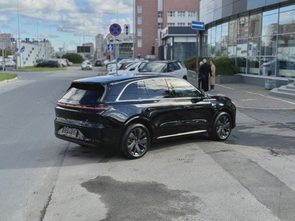 Новый Li Auto (Lixiang) L6 2025 года, цена 6 890 000 рублей, внедорожник, Автокод Объявления