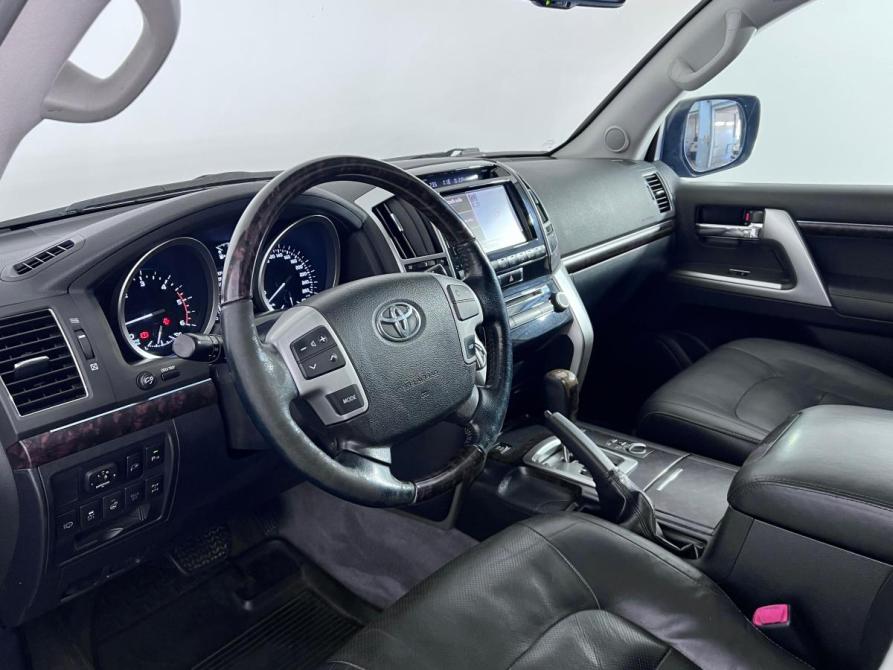 Toyota Land Cruiser 200 Series Рестайлинг 1 Ростов-на-Дону  - изображение 9