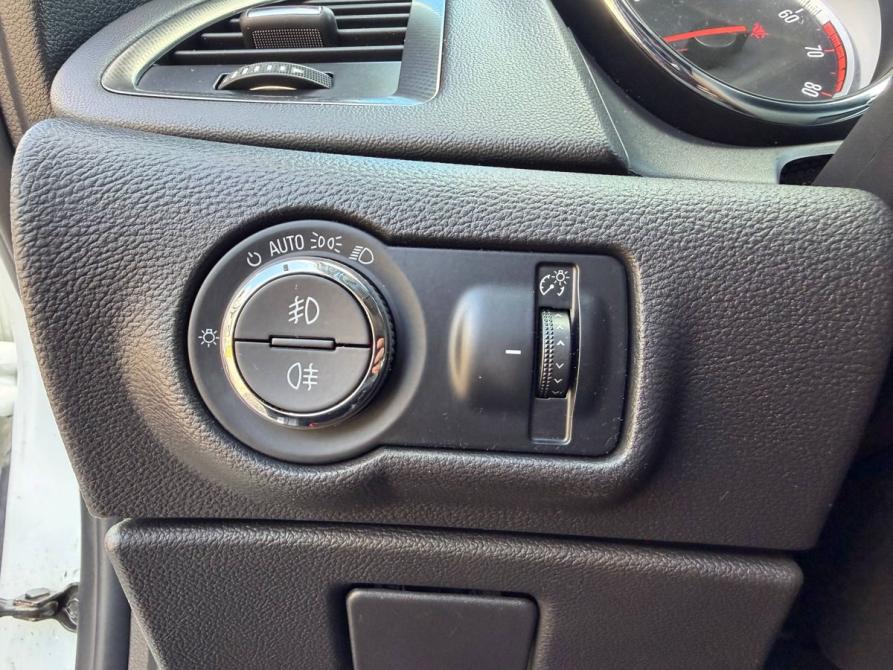 Opel Astra J Санкт-Петербург  - изображение 12