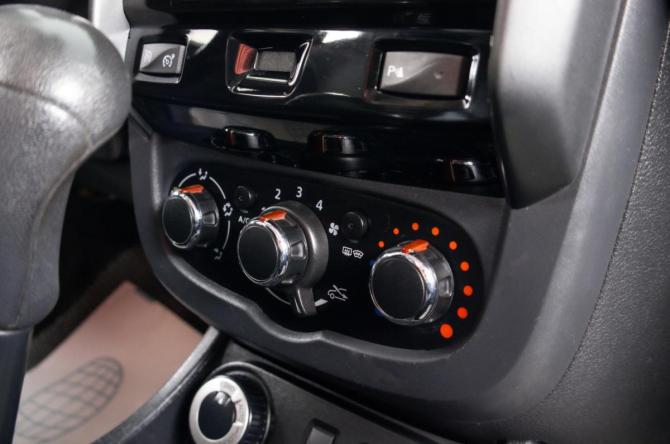 Renault Duster I Рестайлинг с пробегом 2016 года, цена 1 199 000 рублей, 170000 км, внедорожник, Автокод Объявления