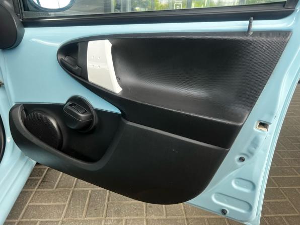 Citroen C1 I Рестайлинг 2 с пробегом 2013 года, цена 540 000 рублей, 217330 км, хэтчбек, Автокод Объявления