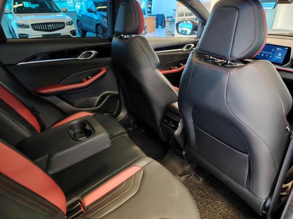 Geely Coolray I Рестайлинг с пробегом 2024 года, цена 1 932 000 рублей, 69117 км, внедорожник, Автокод Объявления