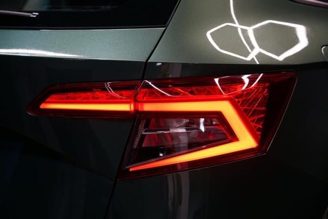 Skoda Karoq I с пробегом 2020 года, цена 2 322 000 рублей, 78253 км, внедорожник, Автокод Объявления