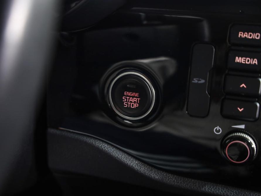 Kia Rio IV Санкт-Петербург  - изображение 19