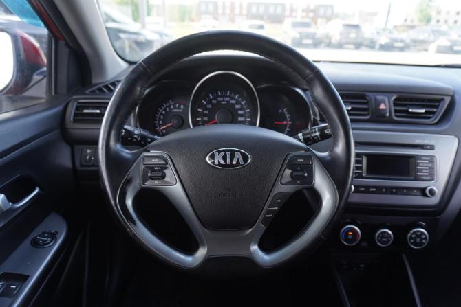 Kia Rio III Рестайлинг с пробегом 2016 года, цена 899 000 рублей, 160775 км, седан, Автокод Объявления
