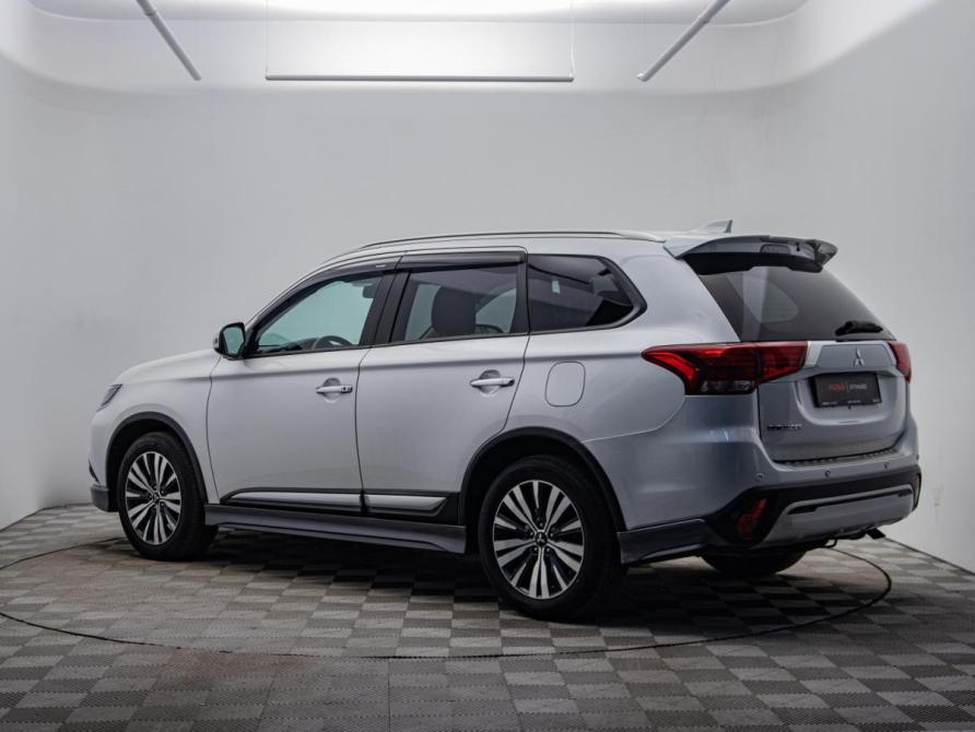 Mitsubishi Outlander III Рестайлинг 3 Москва  - изображение 7