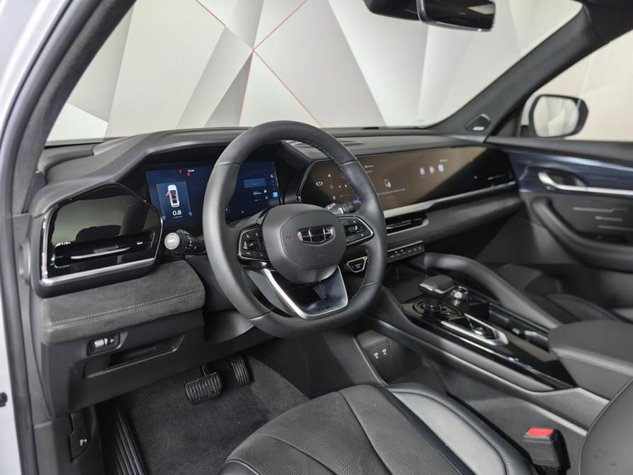 Geely Monjaro I Москва  - изображение 19
