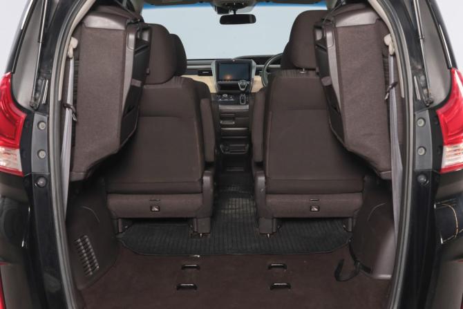 Honda Freed II с пробегом 2017 года, цена 1 599 000 рублей, 73000 км, компактвэн, Автокод Объявления