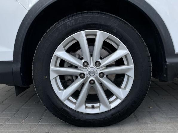 Nissan Qashqai II с пробегом 2017 года, цена 1 580 000 рублей, 189257 км, внедорожник, Автокод Объявления