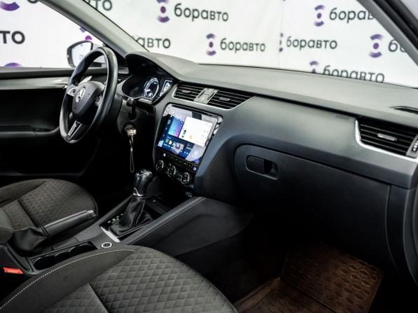 Skoda Octavia III (A7) Рестайлинг с пробегом 2018 года, цена 1 680 000 рублей, 178000 км, лифтбек, Автокод Объявления