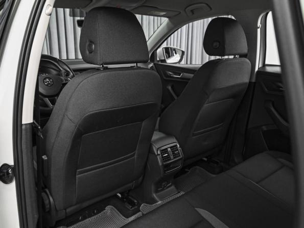 Skoda Karoq I с пробегом 2020 года, цена 2 342 000 рублей, 81789 км, внедорожник, Автокод Объявления
