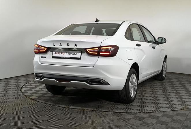 Lada (ВАЗ) Vesta I Рестайлинг (NG) с пробегом 2024 года, цена 1 120 000 рублей, 43020 км, седан, Автокод Объявления