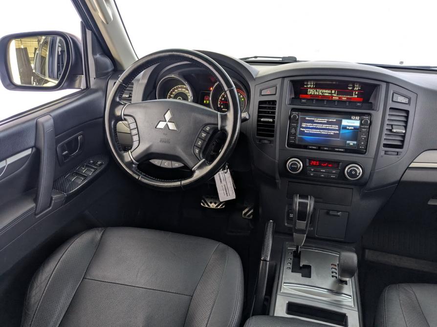 Mitsubishi Pajero IV Рестайлинг 2 Москва  - изображение 25