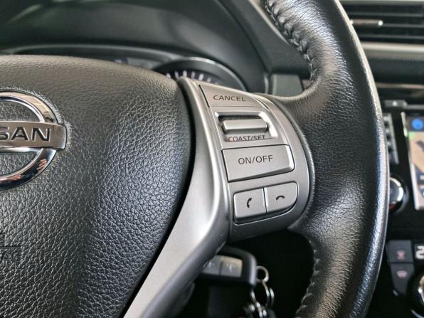 Nissan Qashqai II с пробегом 2018 года, цена 1 669 000 рублей, 145000 км, внедорожник, Автокод Объявления