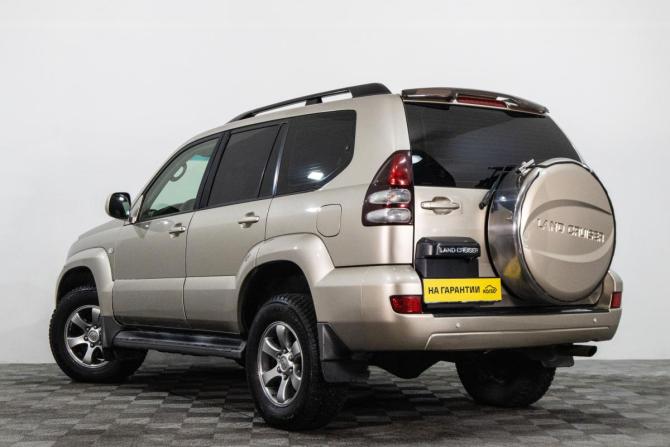 Toyota Land Cruiser Prado 120 Series с пробегом 2005 года, цена 1 969 000 рублей, 396000 км, внедорожник, Автокод Объявления
